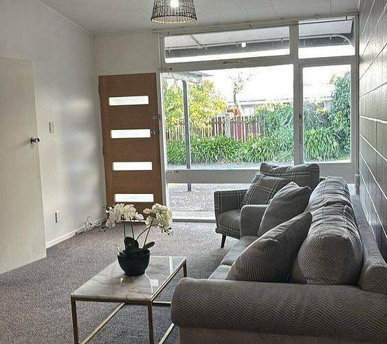  at 14 Clendon Court, Roslyn, Palmerston North, Manawatu / Whanganui