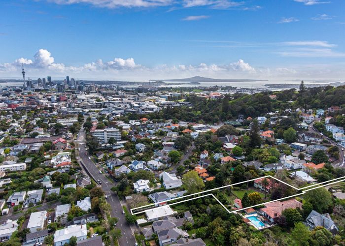  at 305a Mount Eden Road, Mount Eden, Auckland City, Auckland