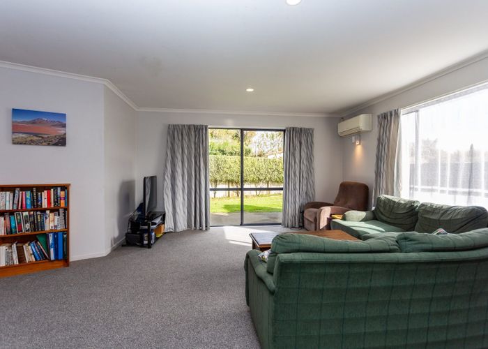  at 27a Winsor Crescent, Spreydon, Christchurch City, Canterbury