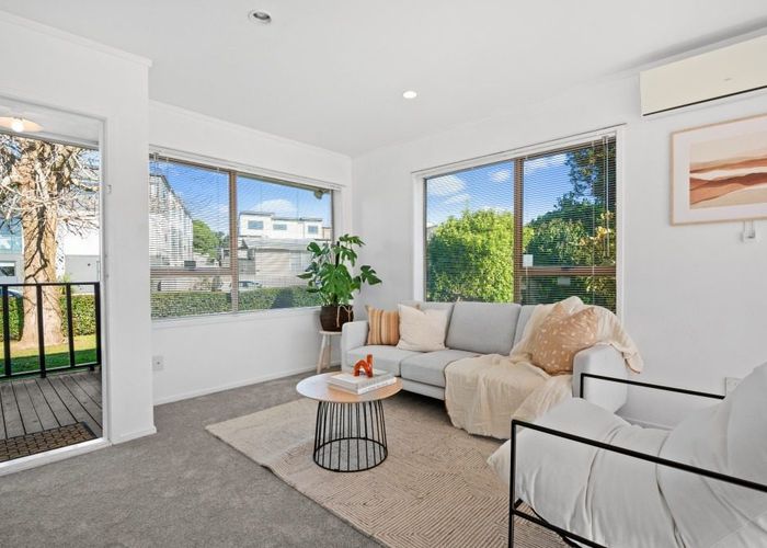  at 62 Swainston Road, Saint Johns, Auckland