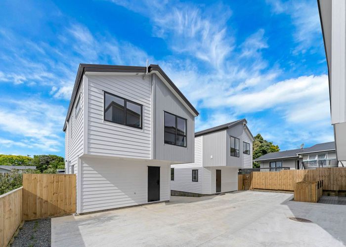  at 42b Burbank Avenue, Manurewa, Manukau City, Auckland