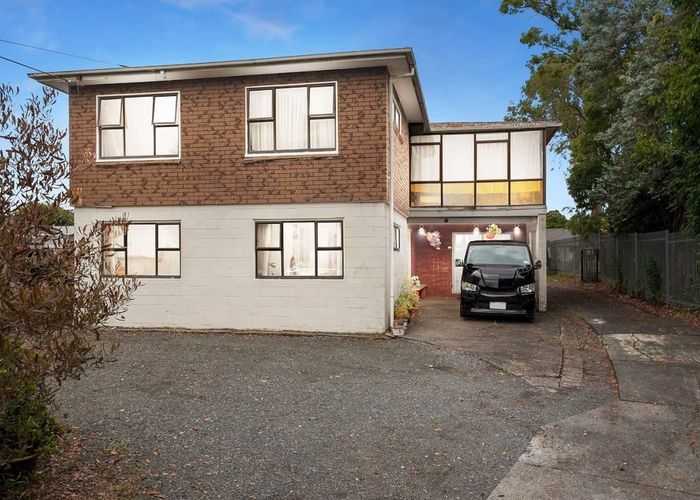  at 1 Sheridan Drive, New Lynn, Auckland