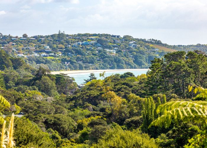  at 1A Pacific Parade, Surfdale, Waiheke Island, Auckland