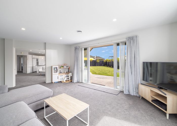  at 18 Cyclamen Place, Aidanfield, Christchurch