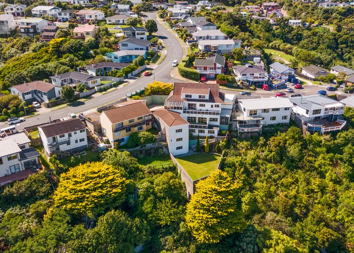  at 46 Eskdale Road, Papakowhai, Porirua