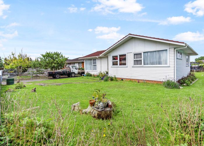  at 72 Bader Drive, Mangere, Auckland