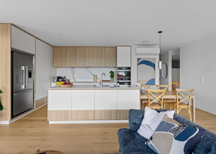  at 205/32 Anzac Road, Browns Bay, North Shore City, Auckland