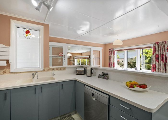  at 10 French Street, Moturoa, New Plymouth, Taranaki