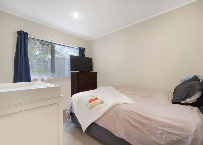  at 164 Hutchinson Ave, New Lynn, Waitakere City, Auckland