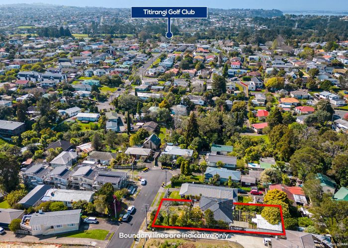  at 7 Beverly Place, New Lynn, Auckland