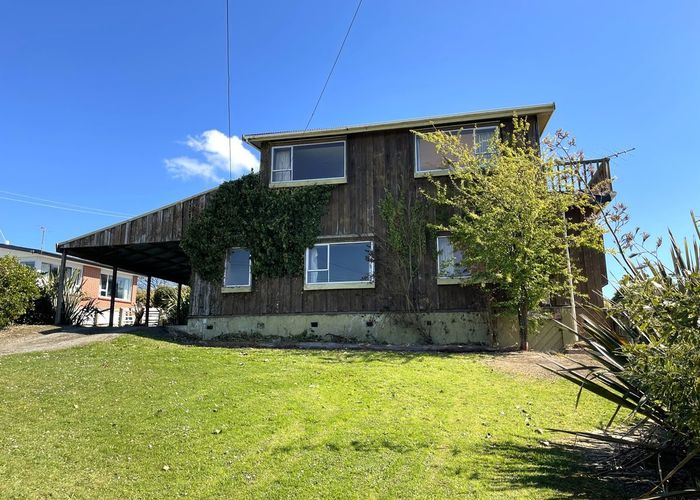  at 2 Harvey Terrace, Balclutha, Balclutha