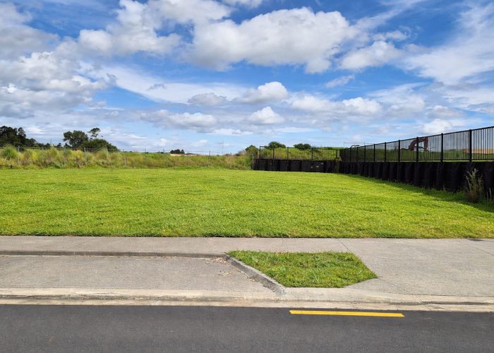  at 8 Tirikatene Avenue, Paerata, Franklin, Auckland