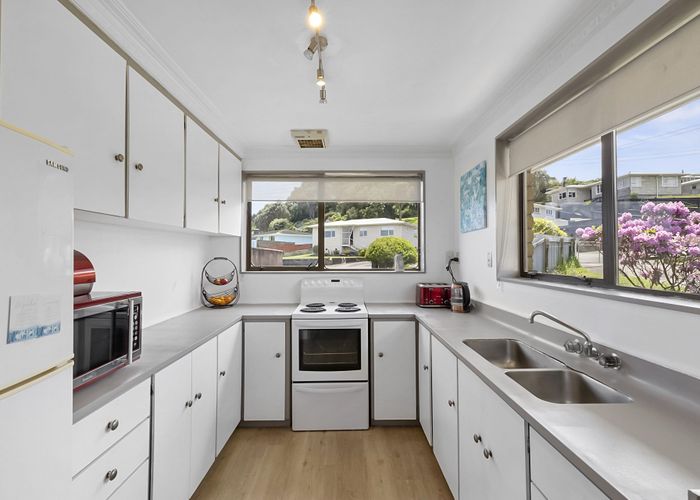  at 32A Simons Street, Moturoa, New Plymouth, Taranaki