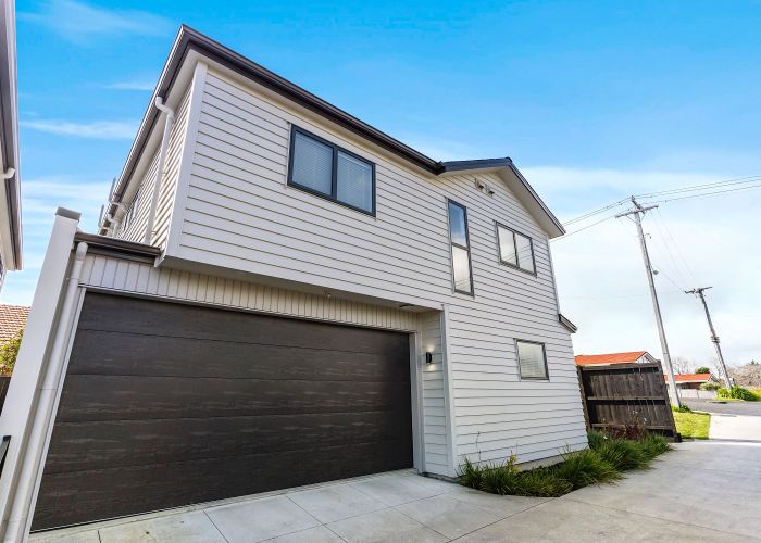  at 29A Patons Road, Howick, Auckland