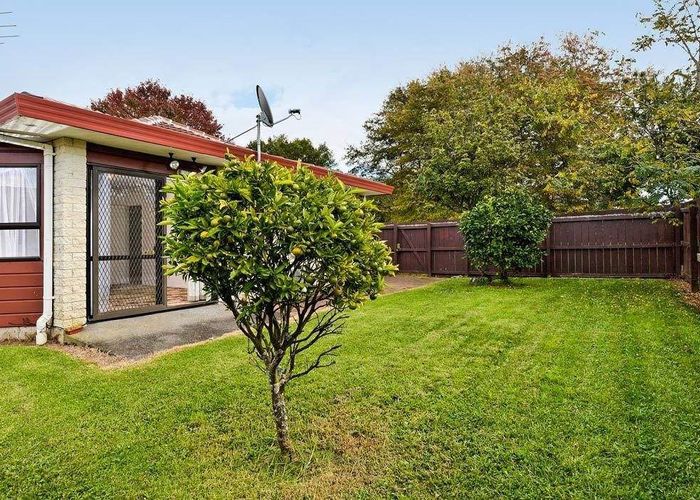  at 5/54 Nikau Street, New Lynn, Auckland