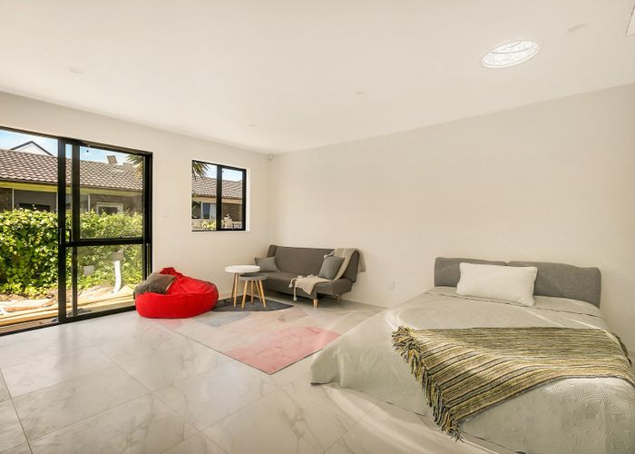  at 5/21 Montrose Street, Point Chevalier, Auckland City, Auckland