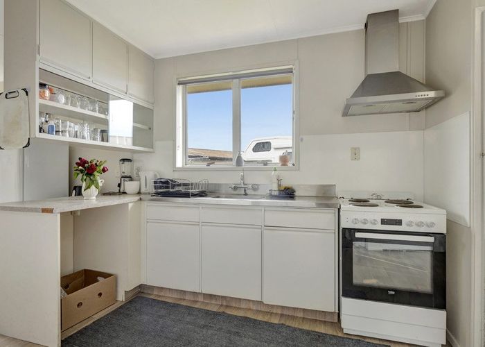  at 10 Lovelock Place, Chartwell, Hamilton, Waikato