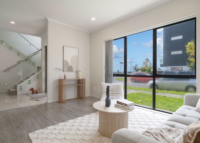  at 25 Quattro Avenue, Flat Bush, Manukau City, Auckland