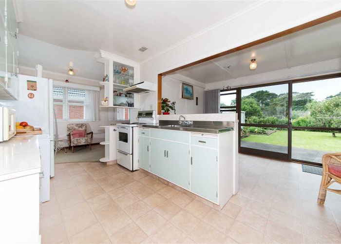  at 44 Griffen Park Road, Mount Roskill, Auckland City, Auckland