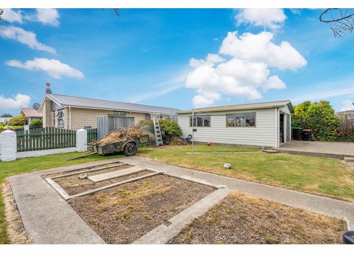  at 66 Renfrew Street, Waikiwi, Invercargill