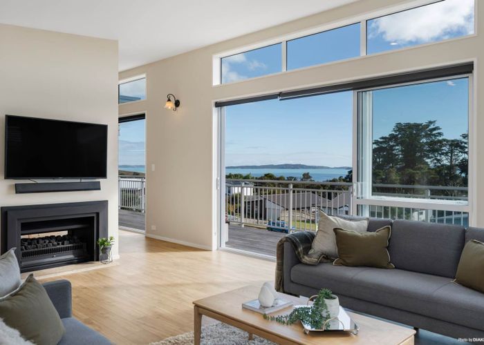  at 25 Te Puru Drive, Maraetai, Manukau City, Auckland