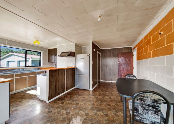  at 17 Tongaporutu Road, Tongaporutu