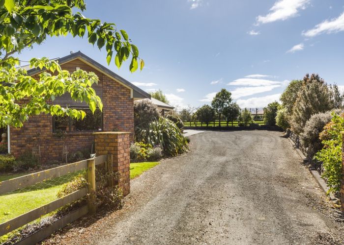  at 1 Bushview Lane, Palmerston North