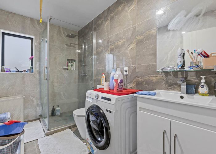  at 28a Poutini Place, Manurewa, Manukau City, Auckland