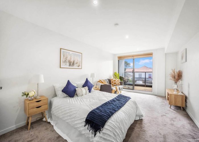  at 107/8 Gray Avenue, Mangere East, Manukau City, Auckland