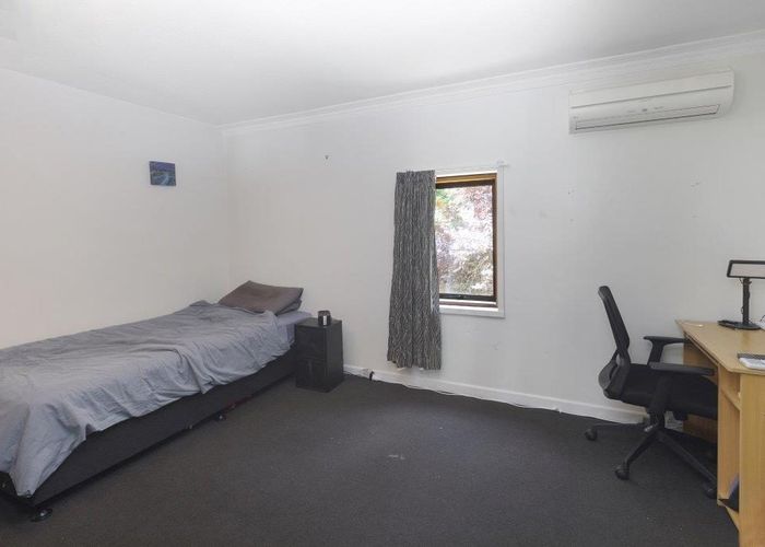  at 16c Barlow Street, Ilam, Christchurch City, Canterbury