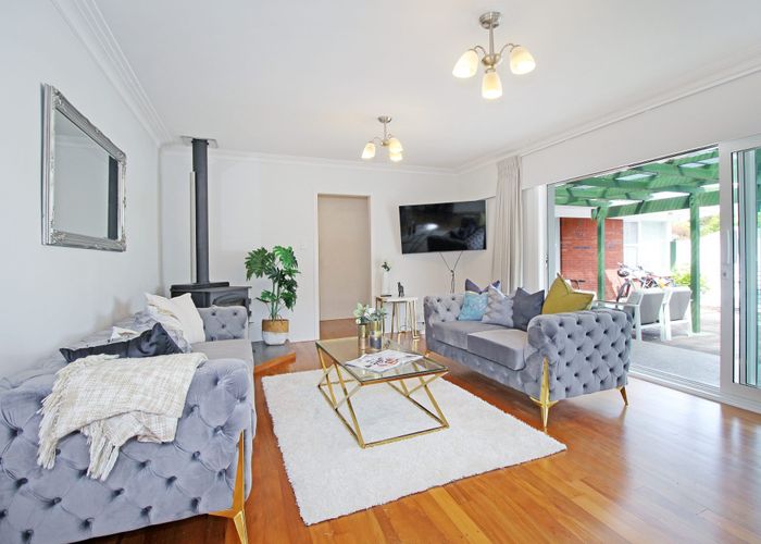  at 24 Pooley Street, Pakuranga Heights, Manukau City, Auckland