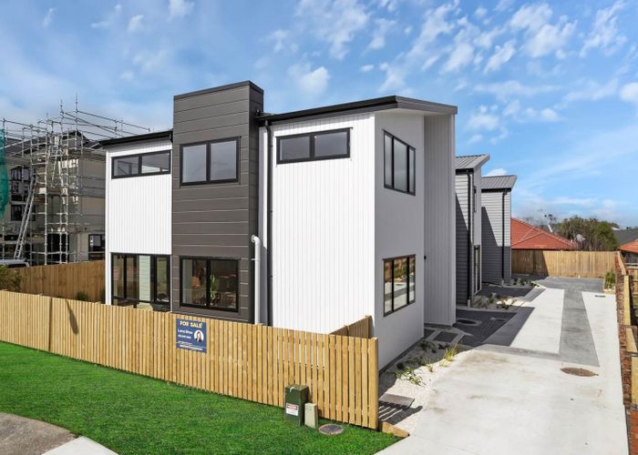  at Lot 1, 25 Tomintoul Place, Highland Park, Manukau City, Auckland