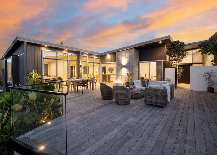  at 233 Richmond Hill Road, Richmond Hill, Christchurch