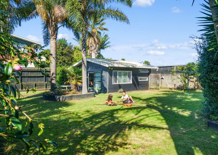  at 570B Papamoa Beach Road, Papamoa Beach, Papamoa
