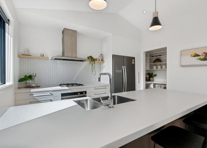  at 64 Howden Drive, Jacks Point, Queenstown-Lakes, Otago