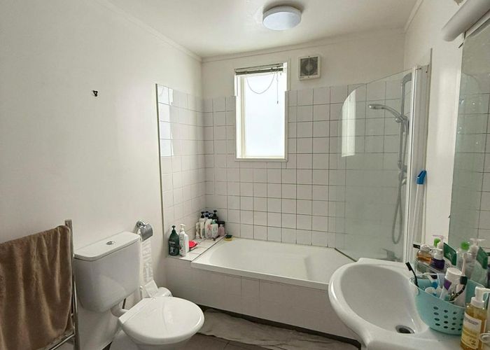  at 4/221 The Terrace, Te Aro, Wellington, Wellington