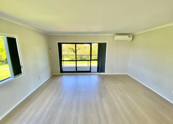  at 9/504 Swanson Road, Ranui, Waitakere City, Auckland