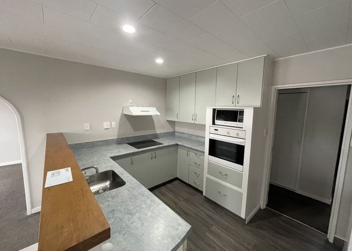  at 2/1003 Heretaunga Street, Parkvale, Hastings, Hawke's Bay