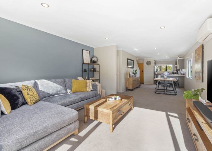  at 23 Candlestick Place, Albany, North Shore City, Auckland