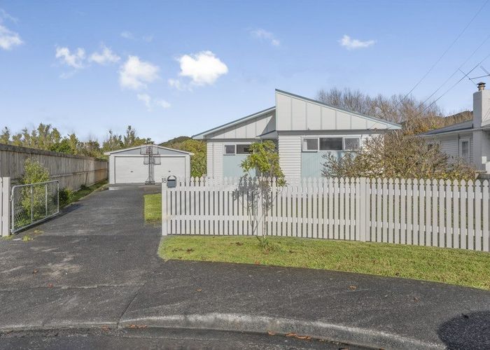  at 18 Heath Street, Wainuiomata, Lower Hutt