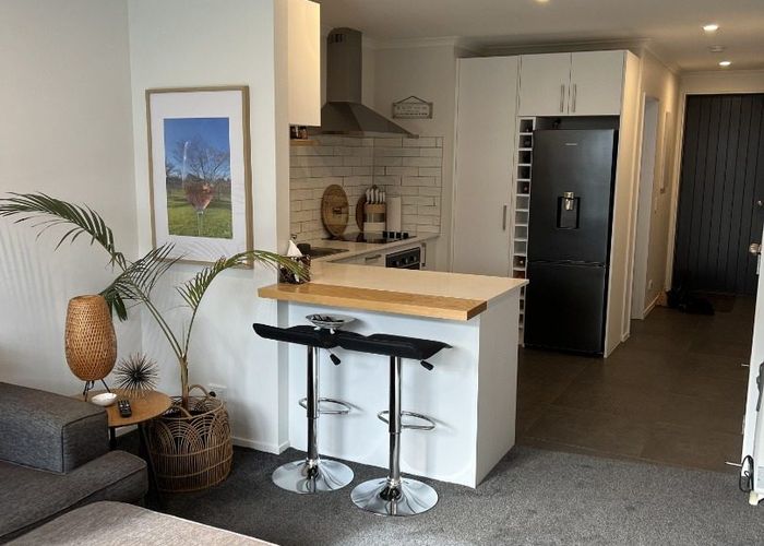  at 18 Bellbird Street, Papakura, Papakura