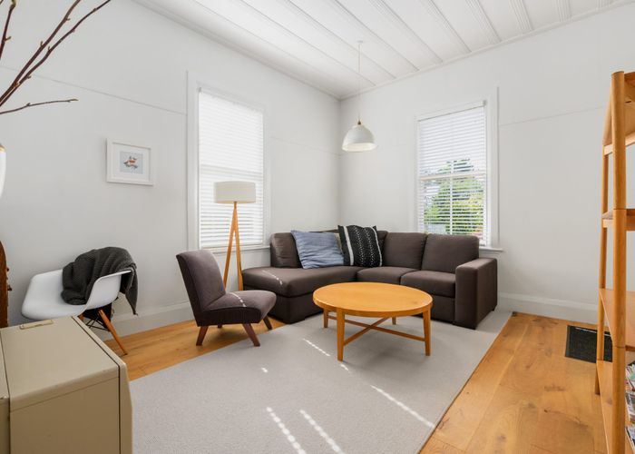  at 29 Bettina Road, Fairfield, Hamilton