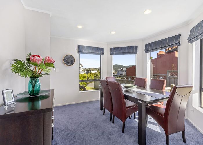  at 9 Kilkelly Close, Tawa, Wellington