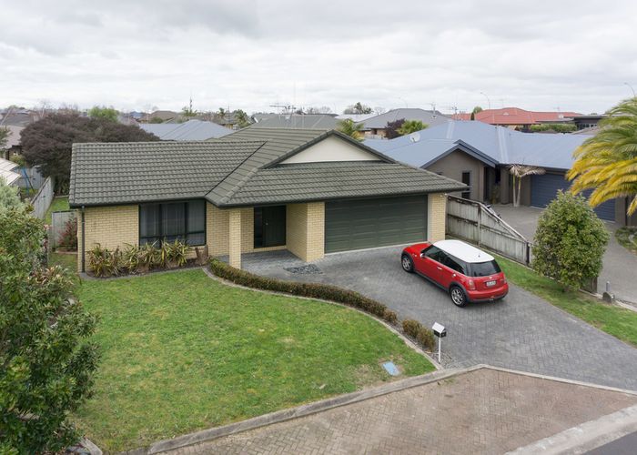 at 3 Henley Court, Huntington, HAMILTON