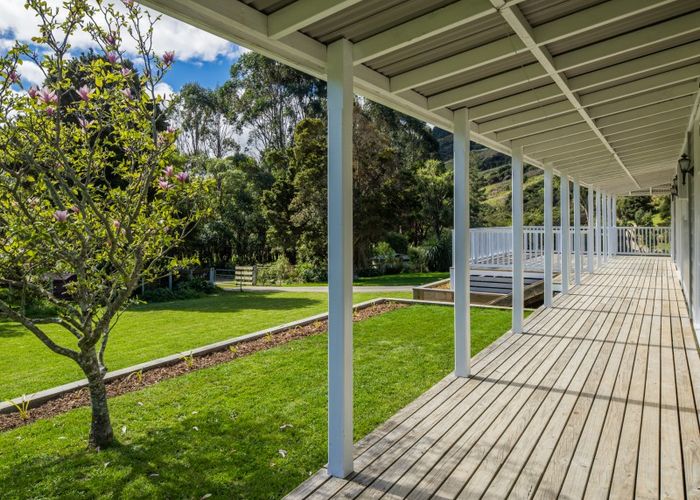  at 1365A Coast Road, WAINUIOMATA, Welington