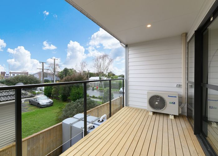  at 1/7 Ranui Station Road, Ranui, Auckland