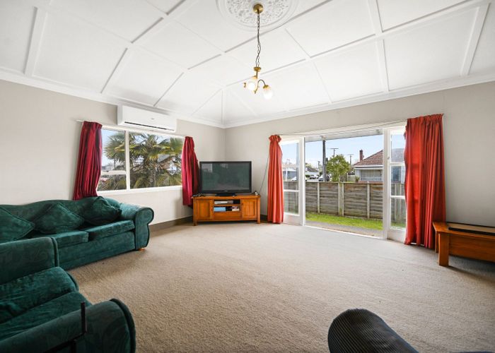  at 64 Cook Street, Hamilton East, Hamilton, Waikato