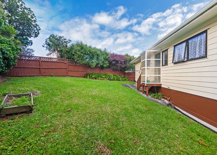  at 2/19A Linden Street, Mount Roskill, Auckland City, Auckland