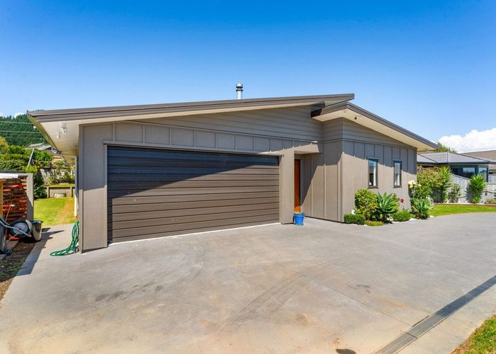  at 7 Aqua Way, Paraparaumu