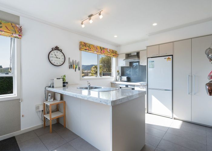  at 4 Cooper Place, Richmond